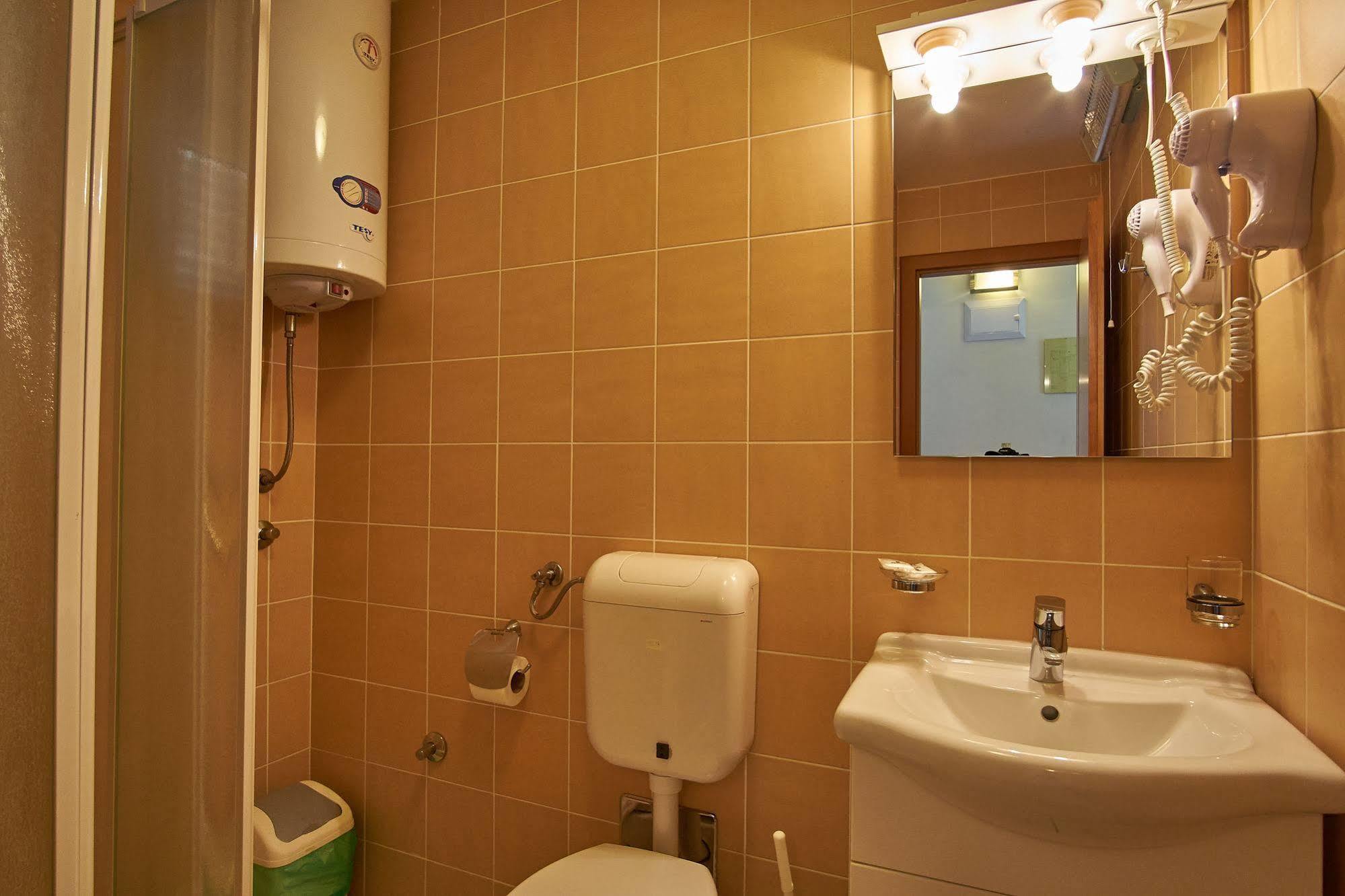 Hotel Vila Ruzica- Glavna Zgrada I Depandanse Криквеница Екстериор снимка
